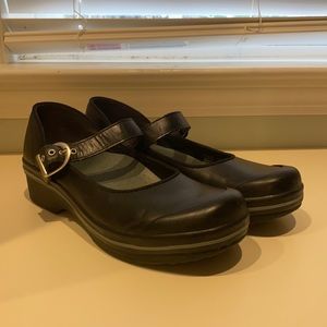 Like New Dansko Black MaryJane size 39